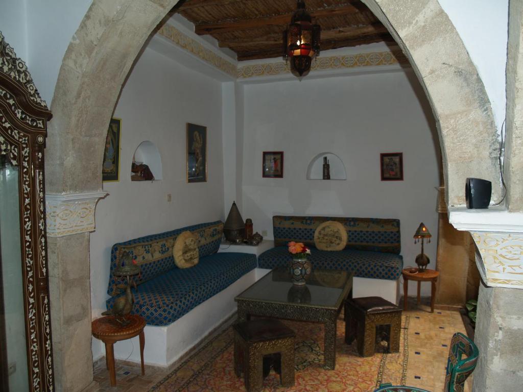 Dar Rahaothello Bed & Breakfast Essaouira Exterior photo