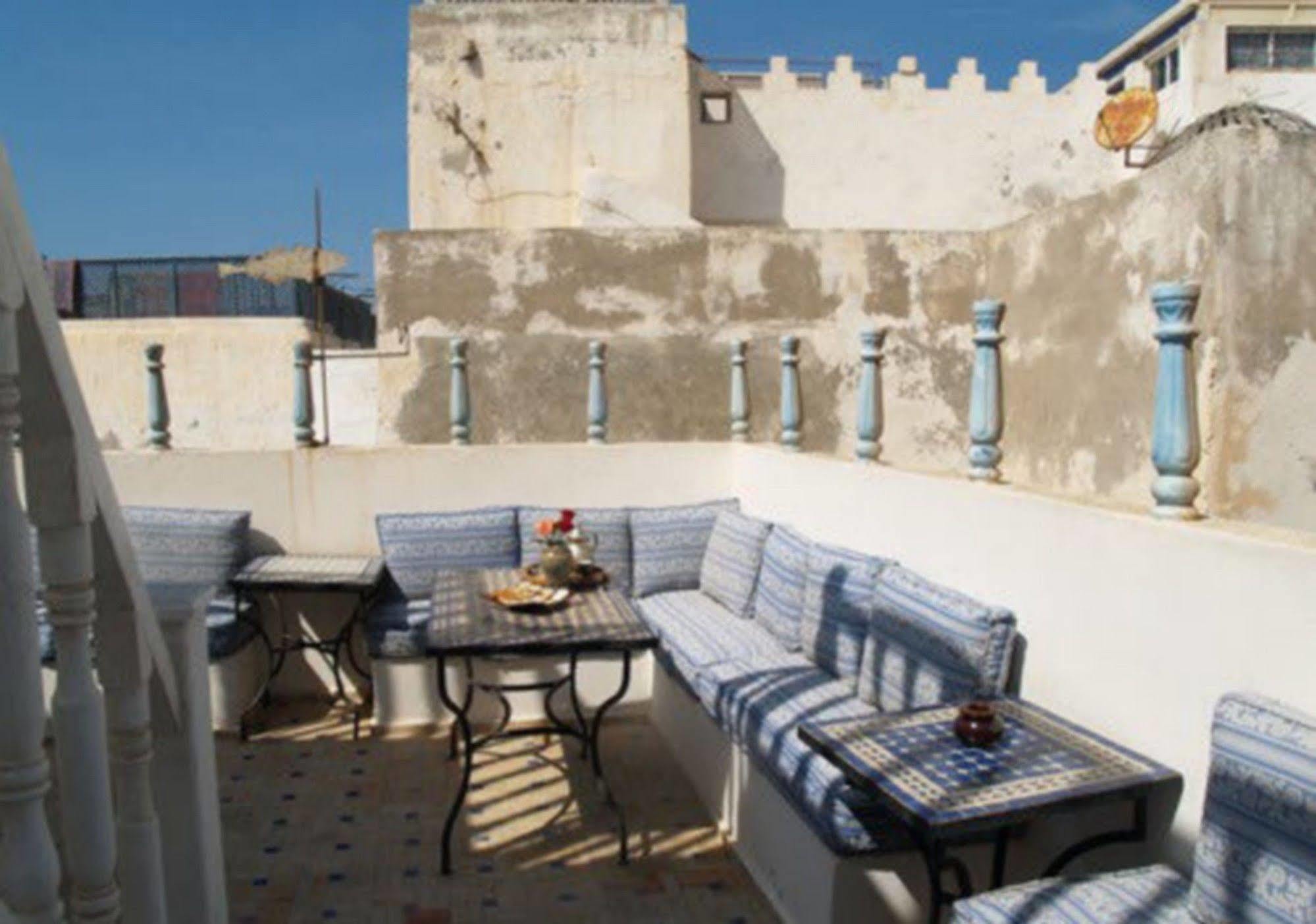 Dar Rahaothello Bed & Breakfast Essaouira Exterior photo